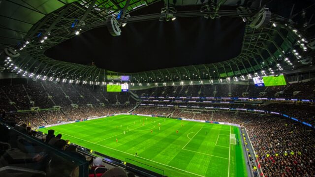 Gece maçı oynanan stadyum